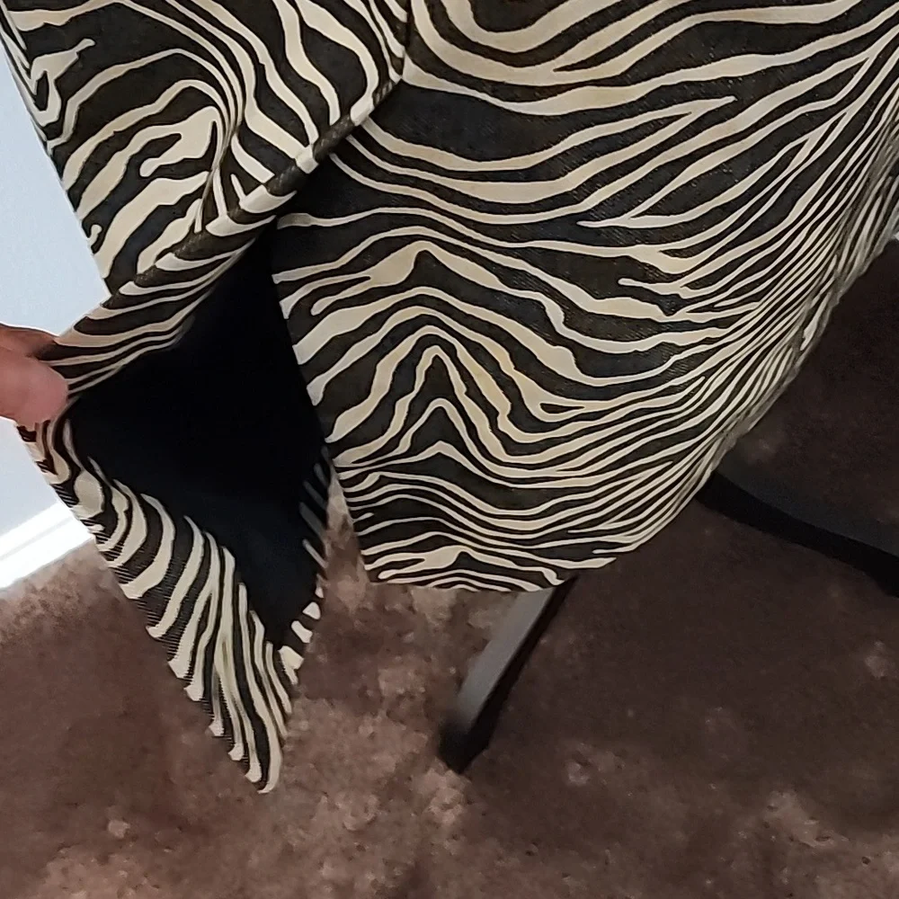 Linda Allard Ellen Tracy Womens Gold & Black Zebra Print Button Front Coat Sz 12 - Picture 6 of 10